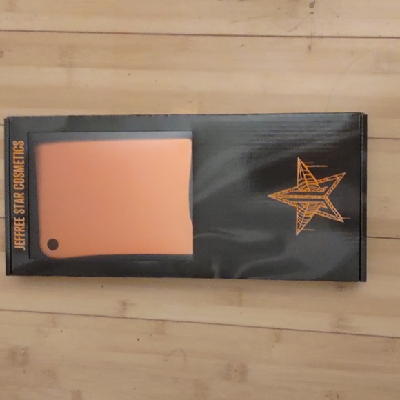 Jeffree Star Limited Edition Pumpkin Slasher Cleaver Mirror - Picture 1 of 3